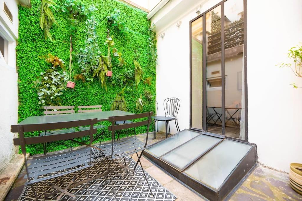 Maison De Charme Avec Terrasse Parijs